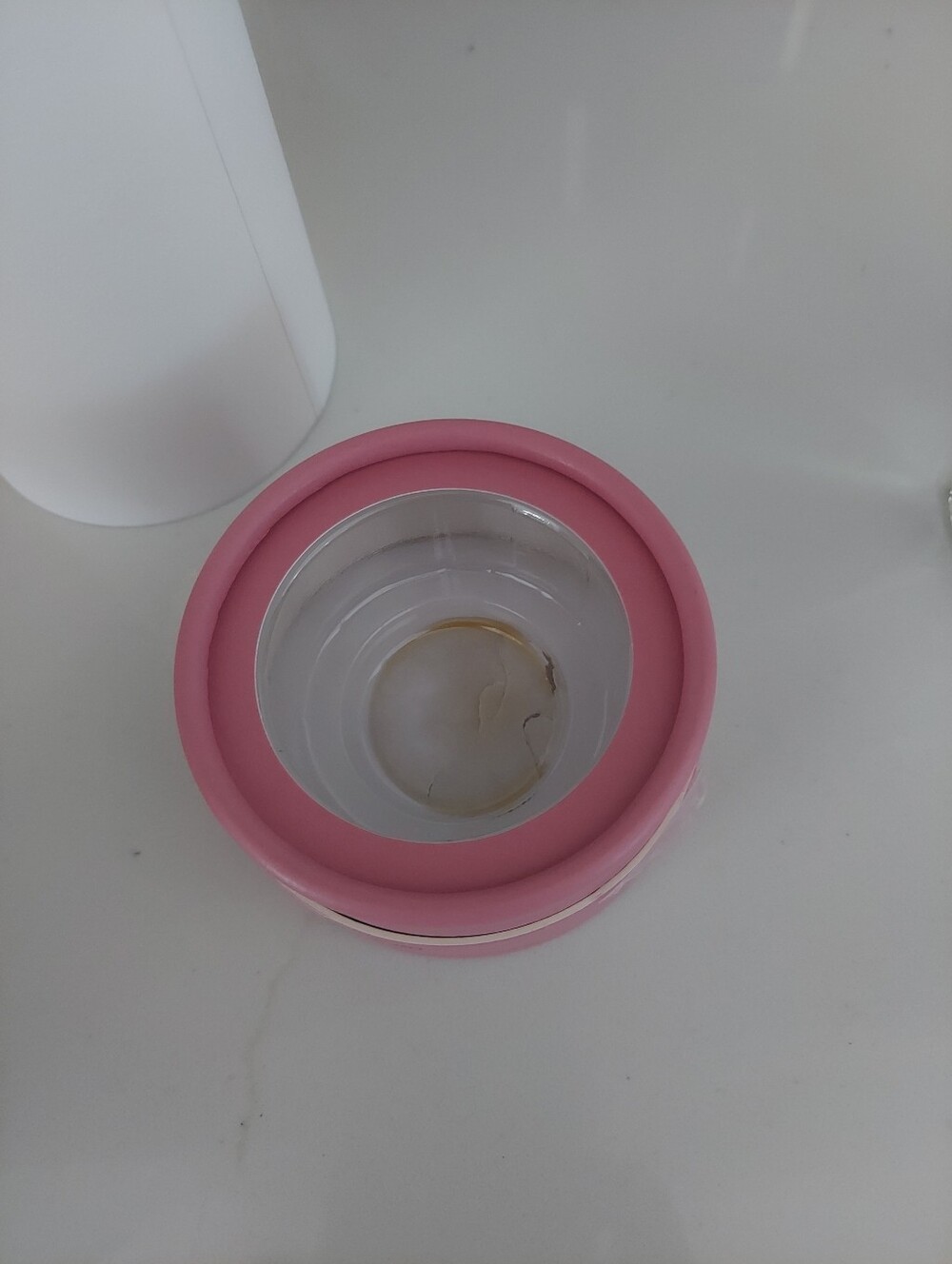 Heirloom rose perfume by bath and body works - Picture 3 of 4